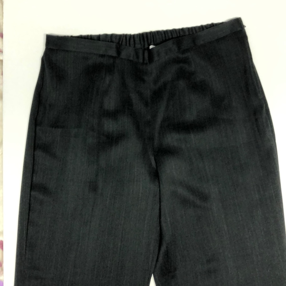 Women’s Charcoal Gray Suit - Jacket And Pants - Picture 4 of 7